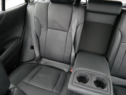 Certified 2025 Subaru Outback Limited image 12