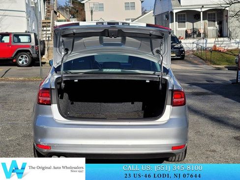 Used 2015 Volkswagen Jetta SE image 15