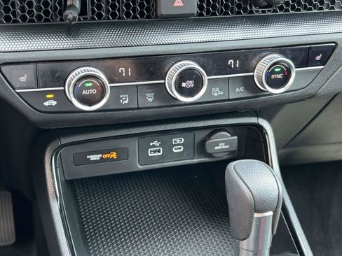 Certified 2023 Honda CR-V EX image 18