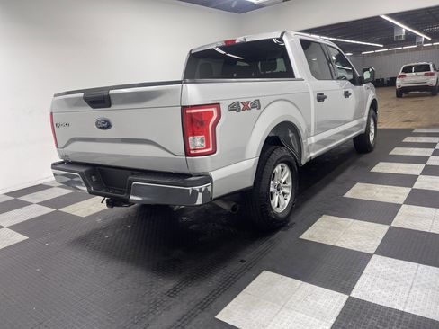 Used 2017 Ford F150 XLT image 5