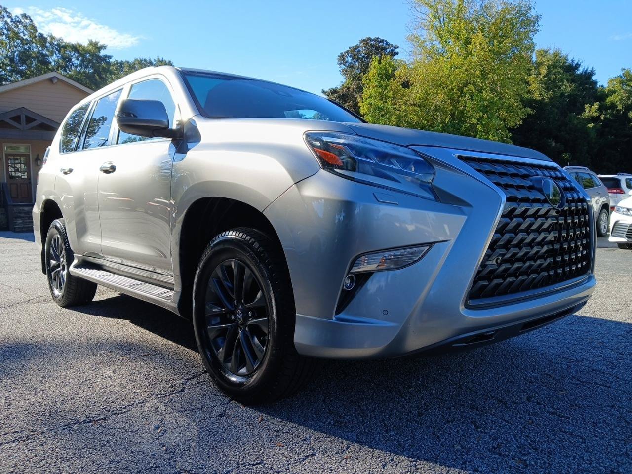 Used 2023 Lexus GX 460 Premium w/ Premium Plus Package AWD/4WD image 4