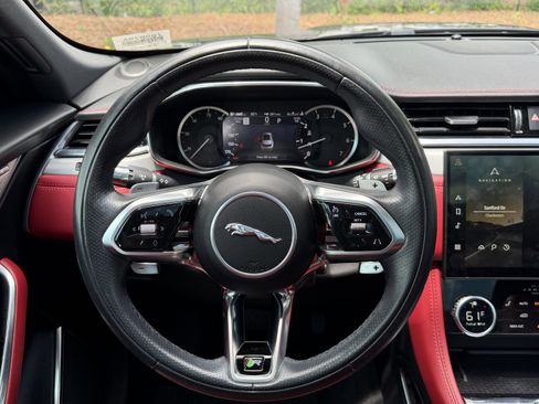 Used 2021 Jaguar F-PACE R-Dynamic S AWD/4WD image 35