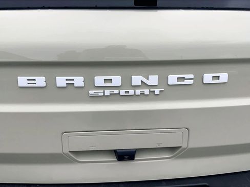 Used 2024 Ford Bronco Sport Outer Banks AWD/4WD image 10