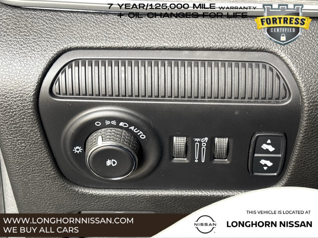 Used 2022 Jeep Wagoneer Series III w/ Premium Group I AWD/4WD image 20