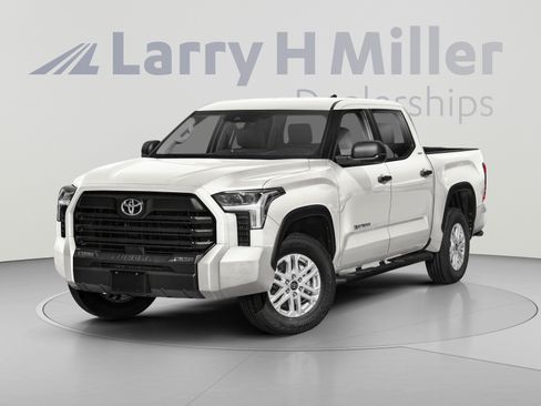 Certified 2026 Toyota Tundra SR5 w/ SR5 Convenience Package AWD/4WD image 1