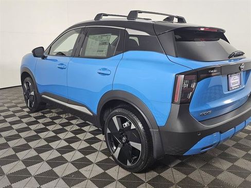 New 2026 Nissan Kicks SR w/ SR Premium Package image 6