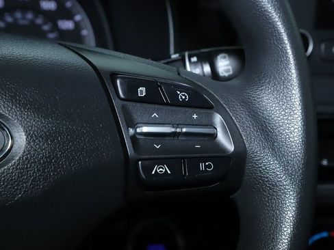 Used 2022 Hyundai Kona SEL image 22