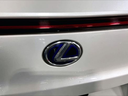 Used 2022 Lexus UX 250h w/ Premium Package AWD/4WD image 10