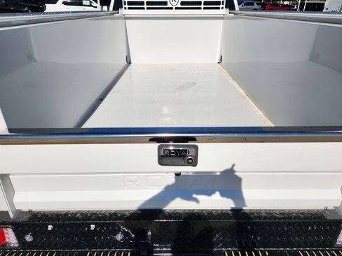 New 2025 GMC Sierra 2500 Pro w/ Convenience Package image 22