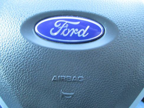 Used 2013 Ford Edge SEL FWD image 38