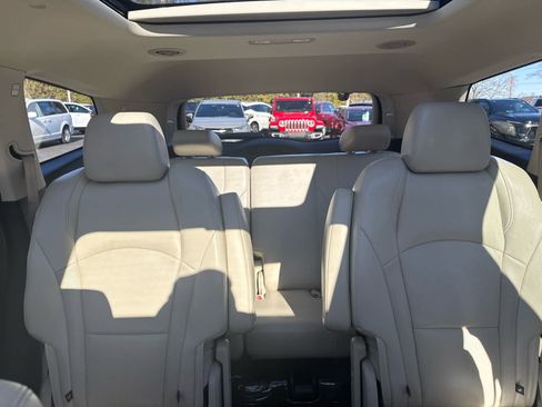Used 2023 Buick Enclave Essence w/ Experience Buick Package image 15