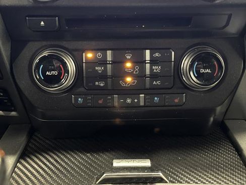 Used 2018 Ford F150 Raptor w/ Equipment Group 802A Luxury image 21