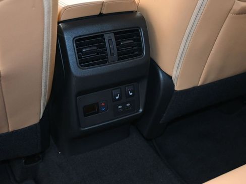 Used 2023 Nissan Rogue Platinum w/ Platinum Premium Package image 14