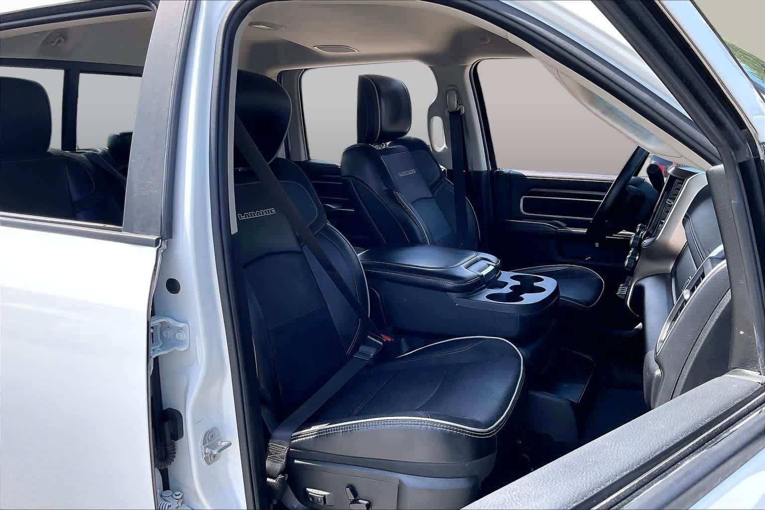 Used 2024 RAM 2500 Laramie w/ Safety Group AWD/4WD image 9