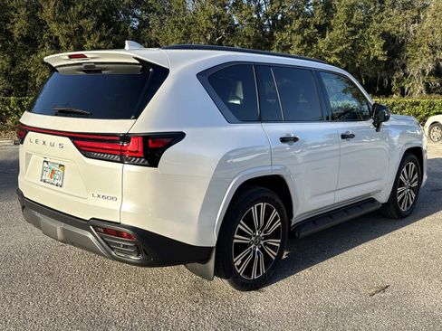 Certified 2025 Lexus LX 600 4WD w/ Luxury Package image 37
