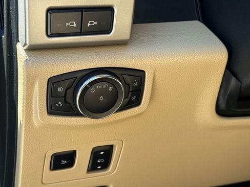 Used 2020 Ford F350 Lariat w/ Lariat Ultimate Package image 22