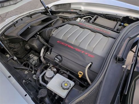 Certified 2017 Chevrolet Corvette Stingray Coupe w/ 3LT Preferred Equipment Group image 28