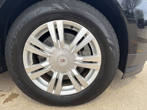 Used 2016 Cadillac SRX Luxury AWD/4WD image 9
