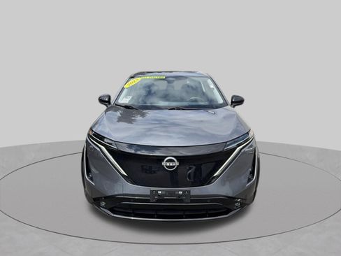 Used 2023 Nissan Ariya AWD image 8