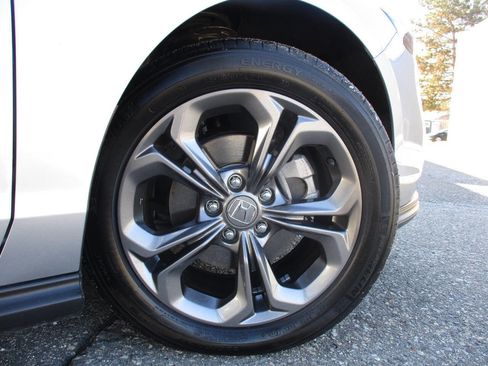 Used 2023 Honda Accord EX image 49