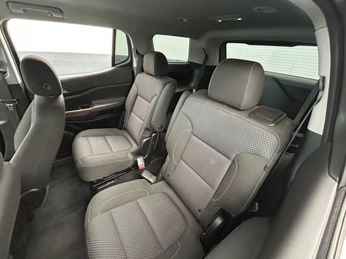 Used 2022 GMC Acadia SLE w/ Driver Convenience Package image 37