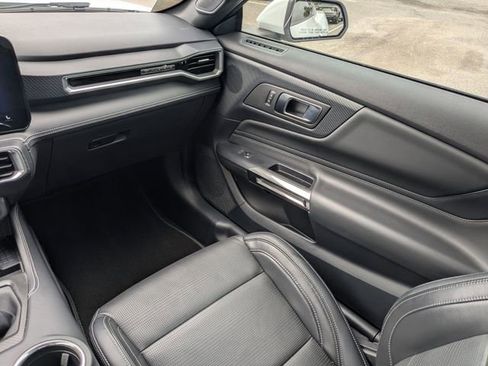 Used 2024 Ford Mustang GT Premium image 16