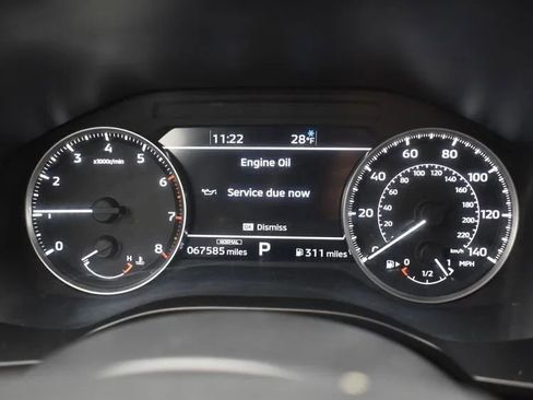 Used 2024 Mitsubishi Outlander FWD image 27