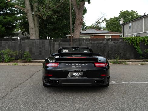 Used 2014 Porsche 911 Turbo image 27