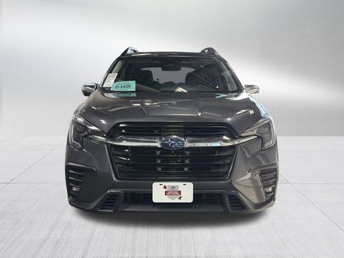 Used 2023 Subaru Ascent Limited w/ Technology Package image 2
