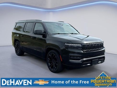 Used 2024 Jeep Grand Wagoneer L Series II w/ Quick Order Packagew 28T AWD/4WD image 8