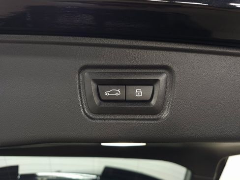 Used 2025 BMW M5 Touring w/ M Driver's Package image 7