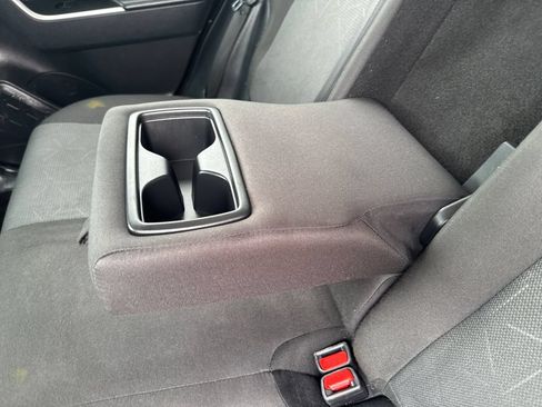 Used 2025 Toyota RAV4 XLE w/ Weather Package AWD/4WD image 36