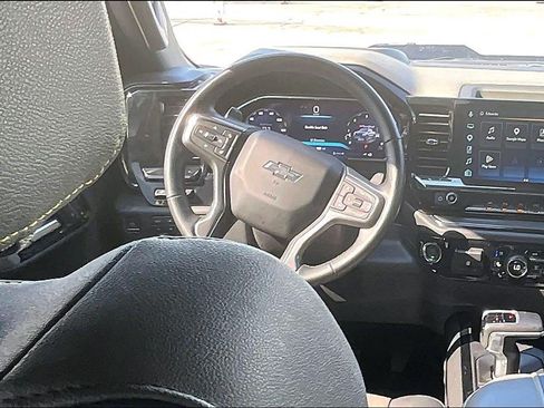 Used 2026 Chevrolet Silverado 1500 ZR2 AWD/4WD image 5