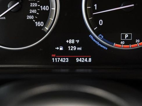Used 2015 BMW X5 xDrive50i AWD/4WD image 23