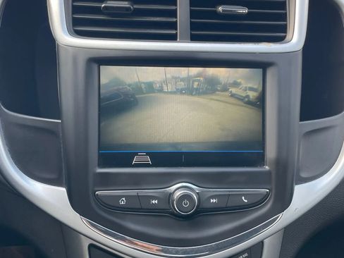 Used 2019 Chevrolet Sonic LT image 24