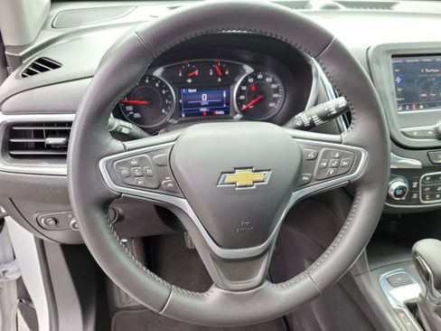 Used 2022 Chevrolet Equinox LT image 11