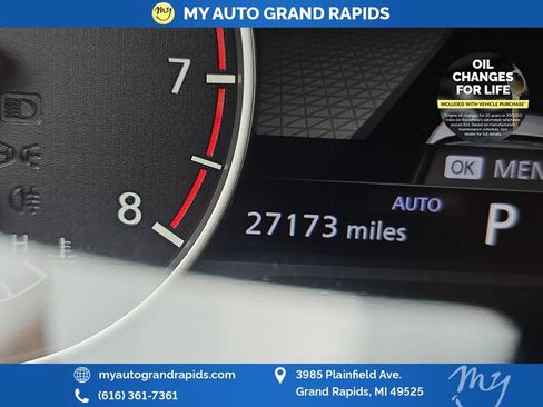 Used 2023 Nissan Rogue SV AWD/4WD image 17