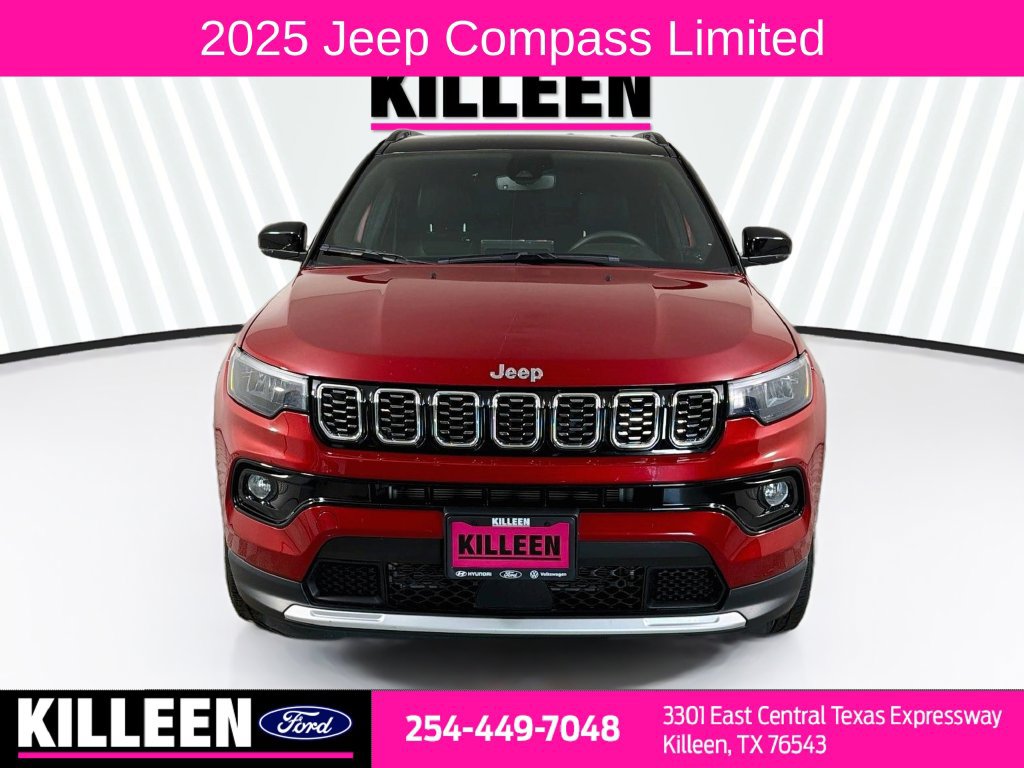 Used 2025 Jeep Compass Limited AWD/4WD image 2