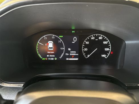 Used 2023 Honda CR-V Sport image 10