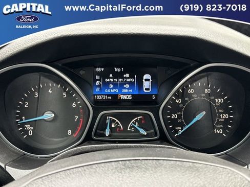 Used 2015 Ford Focus SE FWD image 25