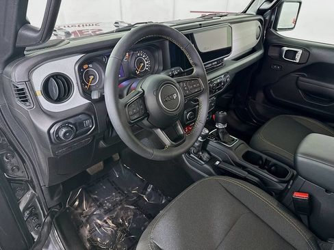 Used 2024 Jeep Wrangler Sport AWD/4WD image 16