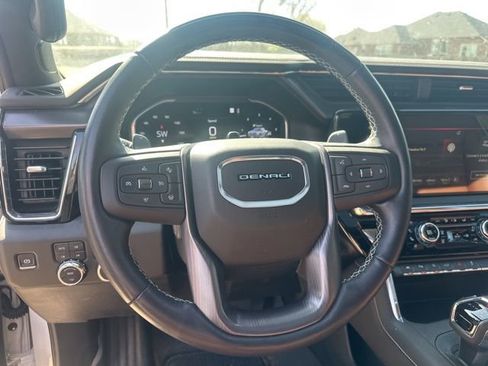 Used 2025 GMC Sierra 1500 Denali Ultimate AWD/4WD image 12