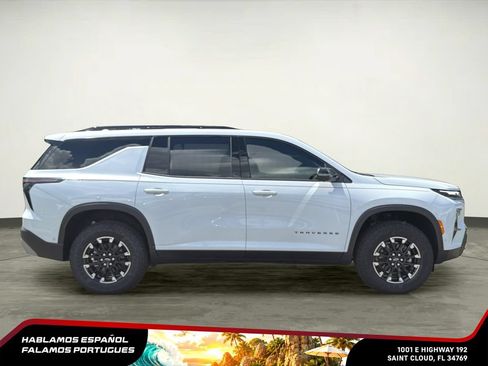 New 2026 Chevrolet Traverse Z71 w/ Enhanced Driving Package AWD/4WD image 8