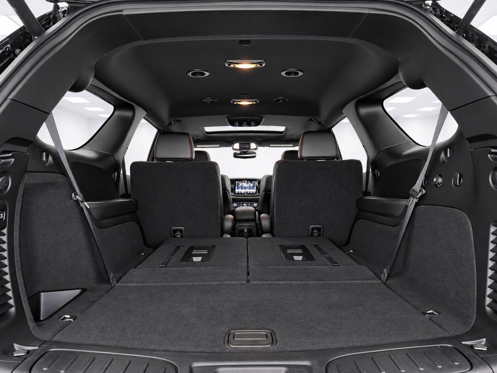 Used 2023 Dodge Durango R/T w/ Tow 'N Go Package AWD/4WD image 20
