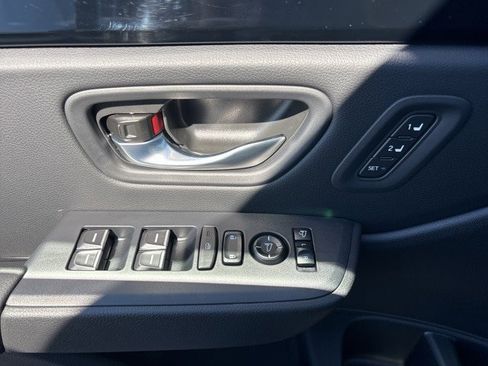 New 2025 Honda Pilot TrailSport image 23