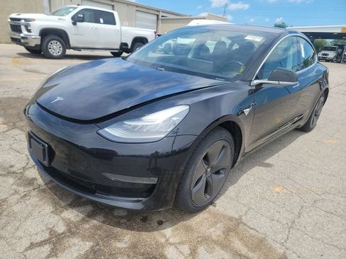 Used 2018 Tesla Model 3 Long Range RWD image 3