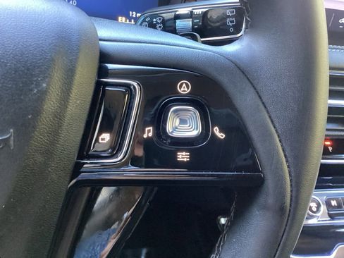 Used 2023 Lincoln Corsair FWD image 43