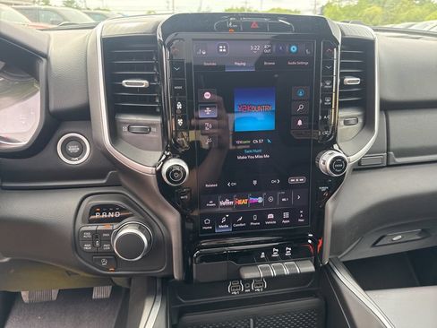 New 2026 RAM 1500 Big Horn AWD/4WD image 12