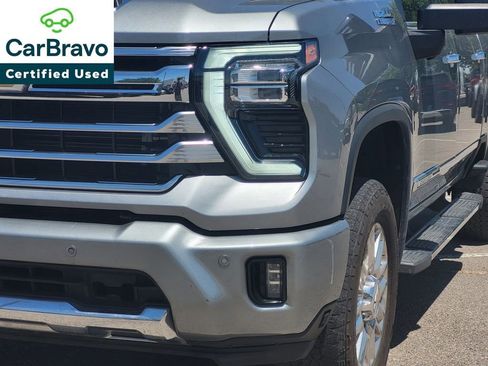 Certified 2024 Chevrolet Silverado 2500 High Country w/ High Country Premium Package AWD/4WD image 5