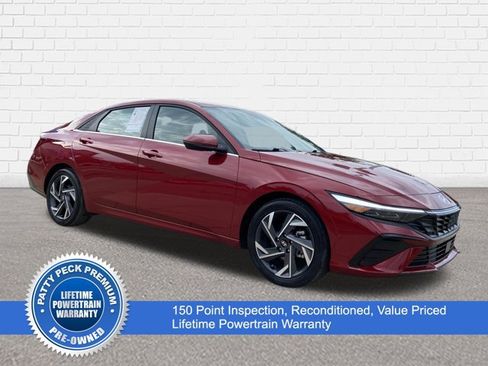 Used 2025 Hyundai Elantra Limited FWD image 1